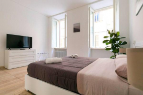 RELAX - Historic Center with 3 Bedrooms and Free ZTL Pass Mantova